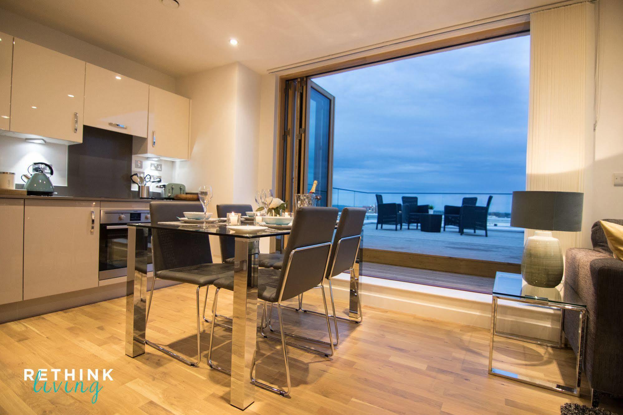 The Penthouse At Hewitt Hotel Reading Buitenkant foto